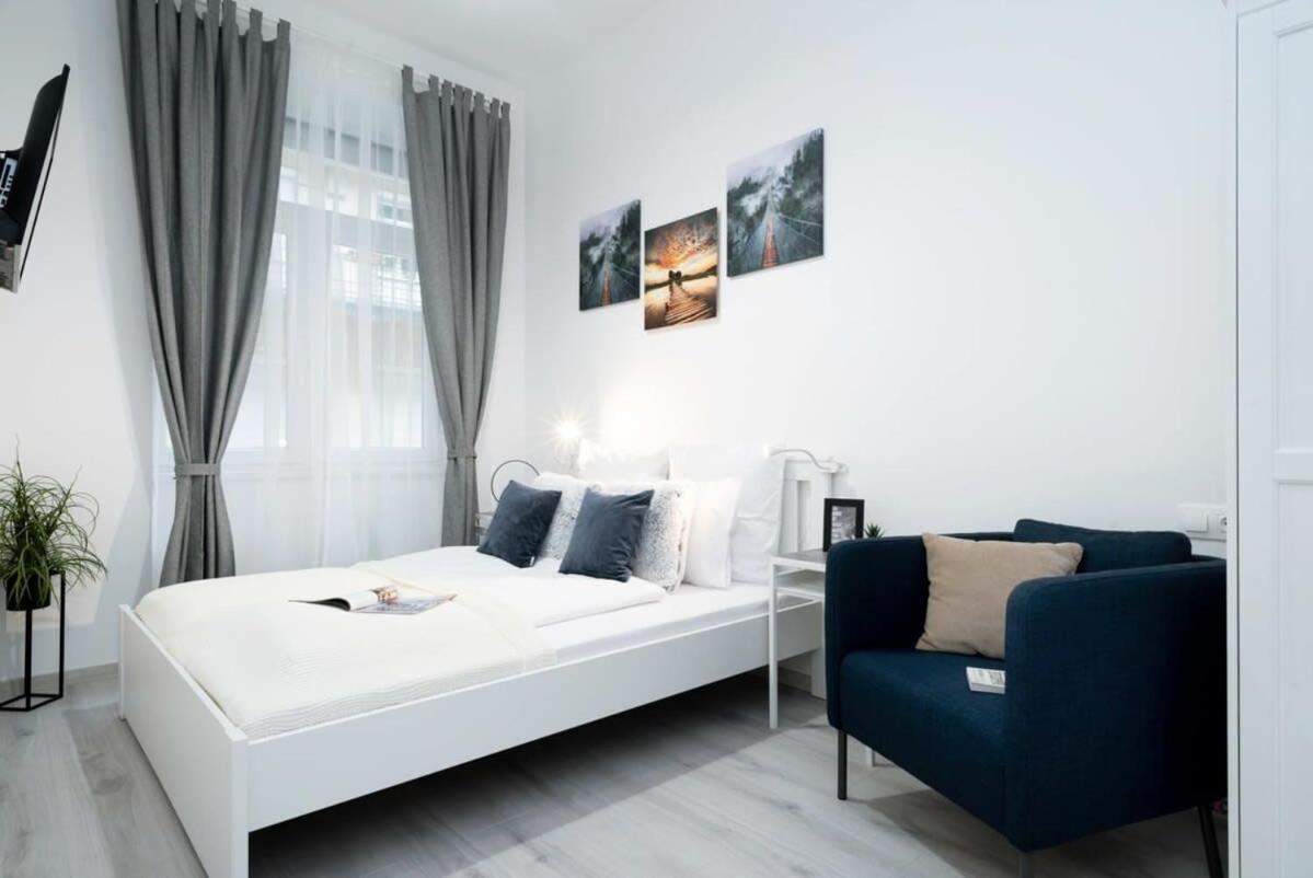 בודפשט New Home At Exlusive Central Location מראה חיצוני תמונה